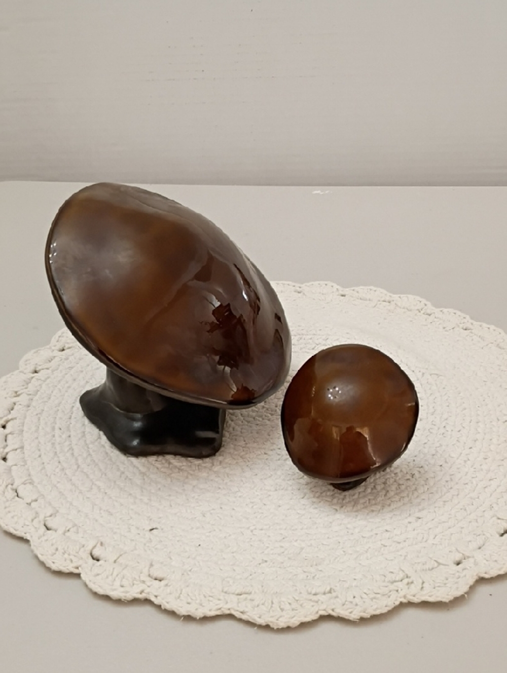 Anthony Freeman/McFarlin Glossy Brown Ceramic Mushroom Accent Set